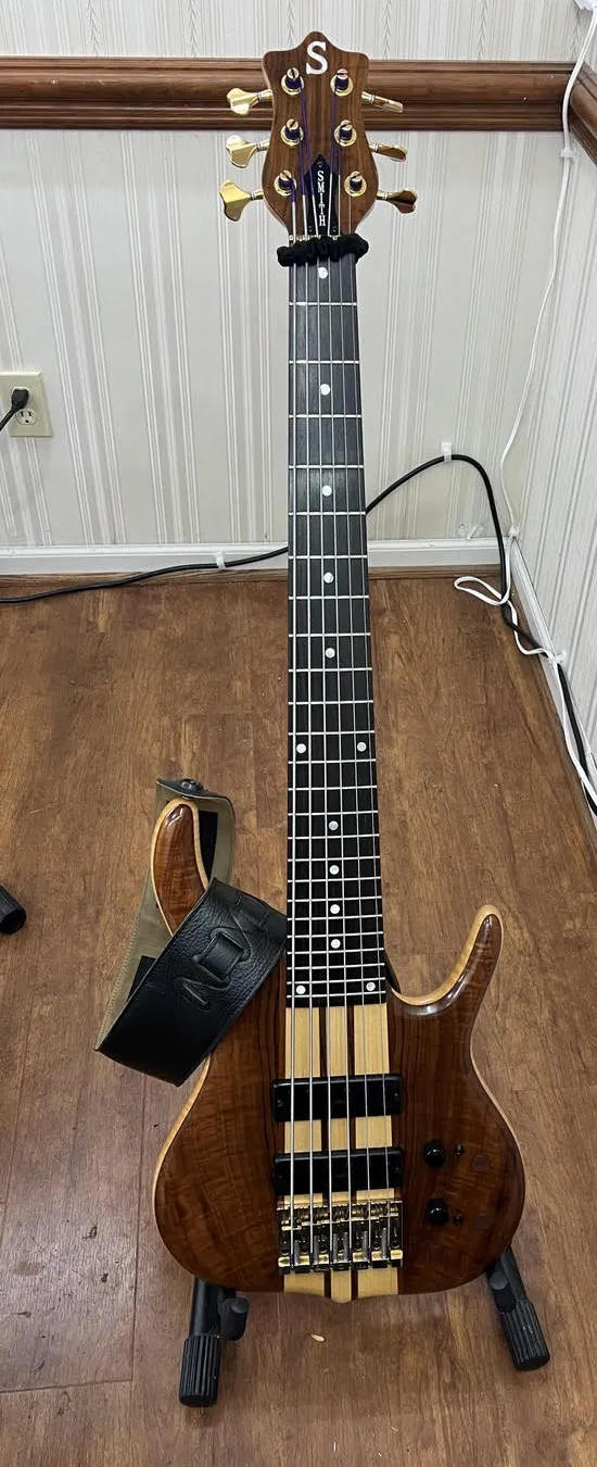 2021 Ken Smith Black Tiger bass standing on a stand