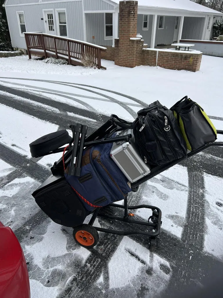Russ's loaded Gruv Gear cart in the snow